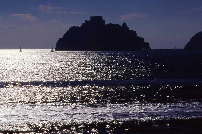 6-Per Ischia Porto,30 novembre 2003.jpg